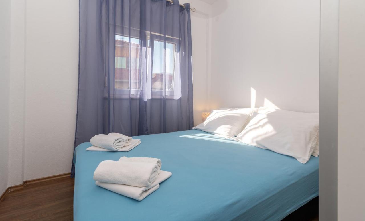 Apartments Bruna โตรกีร์ ภายนอก รูปภาพ