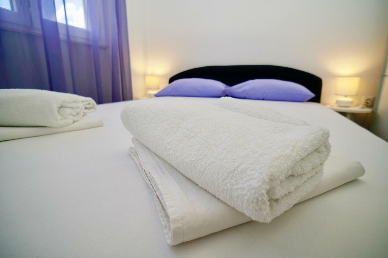 Apartments Bruna โตรกีร์ ภายนอก รูปภาพ